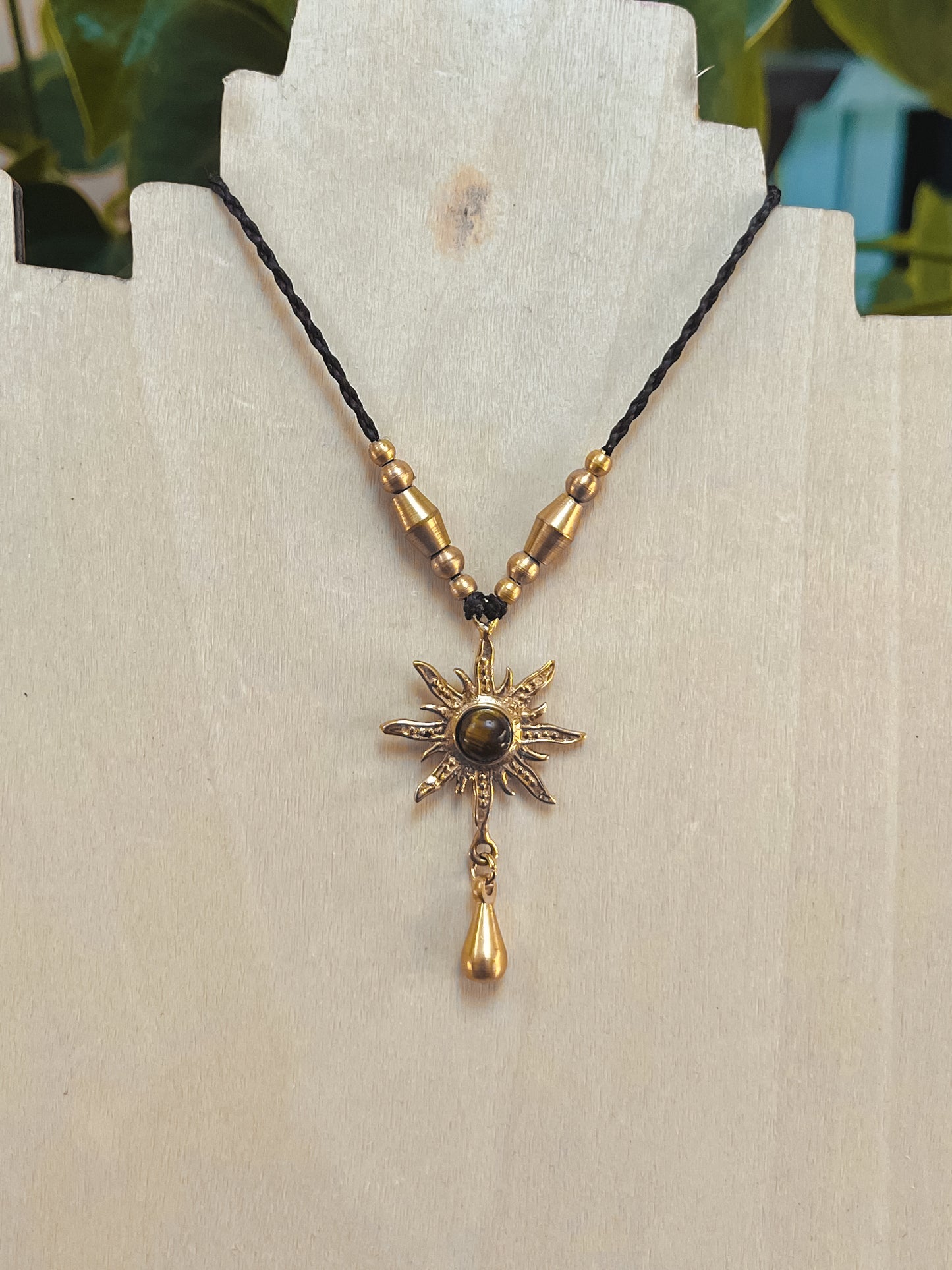 Tiger’s Eye Pendant Necklace