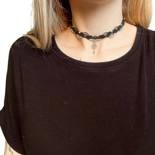 Choker Necklace